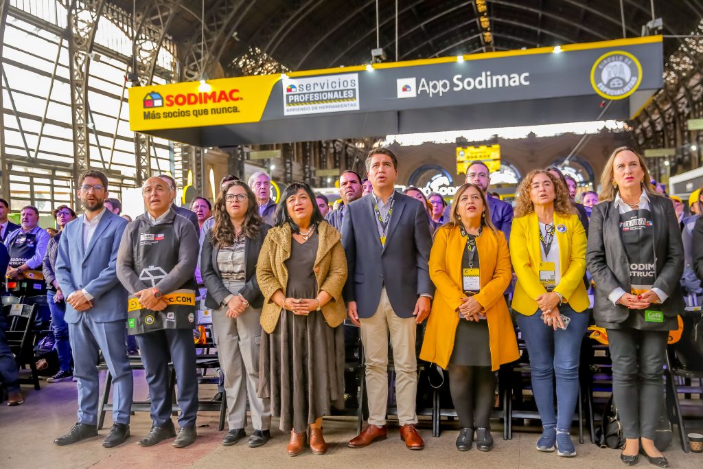 Gran Feria de Capacitación 2025 se inicia con una masiva participación y consolida su liderazgo en Latinoamérica