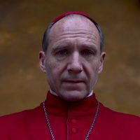 ¿Realidad o ficción? Las similitudes entre la película “Cónclave” y el proceso real que se vivirá en Roma