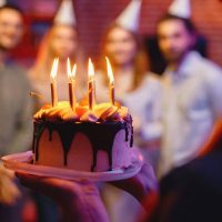 ¿Te dan medio día en la pega por tu cumpleaños? - Caído del Katre