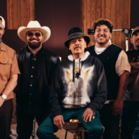 Presentan el backstage de la colaboración de Santana con Grupo Frontera