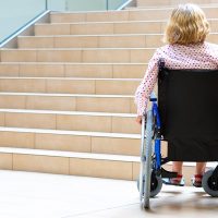 Crean innovadora silla sexual para personas con discapacidad