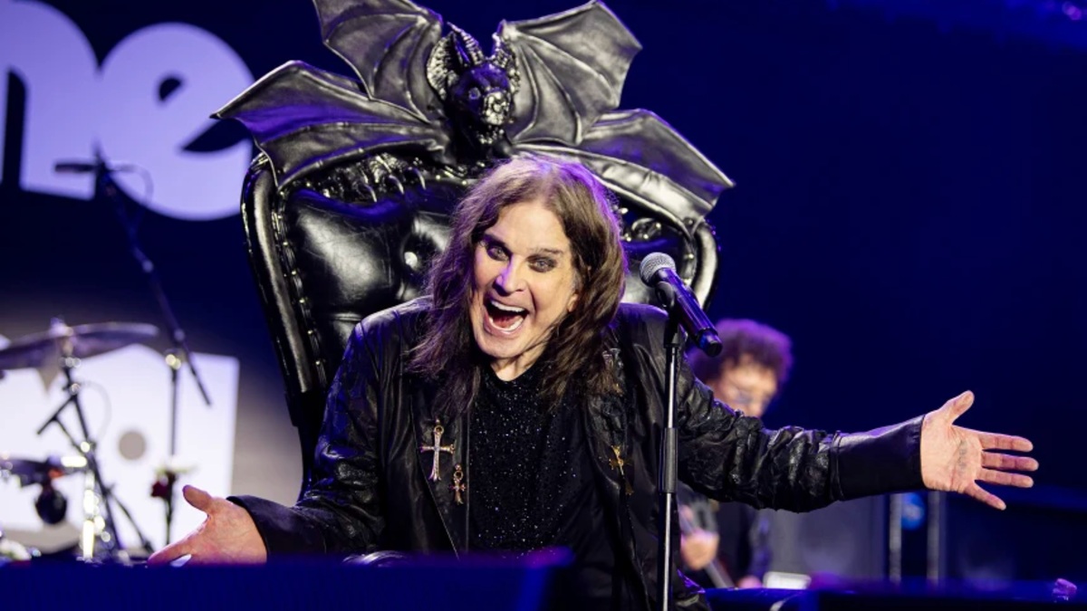 Murió a los 76 años Ozzy Osbourne, vocalista de la banda Black Sabbath