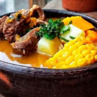 La cazuela y los porotos lideran las preferencias gastronómicas de los chilenos