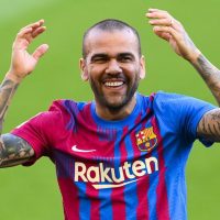Dani Alves, excrack del Barcelona, pasó de la cárcel a la predicación