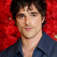 Increíble transformación de Jacob Elordi en Frankenstein