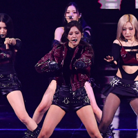 ¡El K-POP llegó a la Quinta Vergara! Nmixx se robó el corazón de los chilenos en Viña 2026