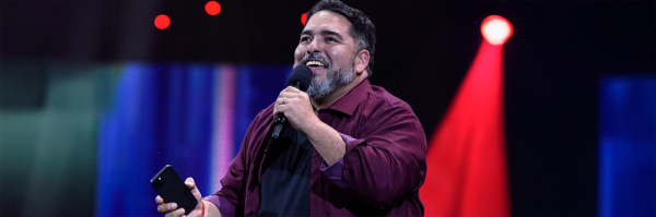 ¡Será su cuarta vez en la Quinta Vergara! Rodrigo Villegas conversó con Radio Carolina