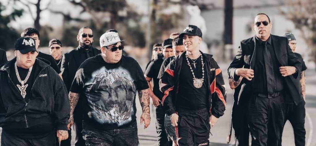 TOBAL MJ, CRIS MJ Y FLOYYMENOR sorprendieron con “LUNA LLENA”