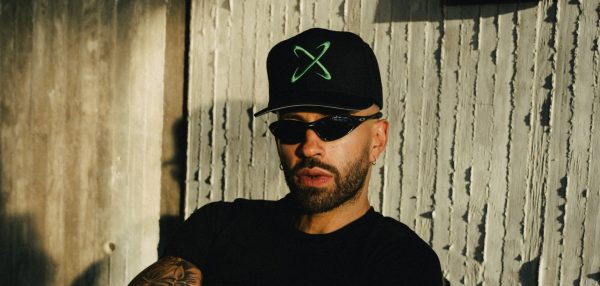 ¡Agarró la pala! Hoy a la noche sale el nuevo disco de FEID: “FEID VS FERXXO”