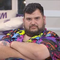 ¡Arenita hizo fuerte acusación sobre Otakín!  "Cuando se cura me anda pidiendo besos, el Efrén me lo andaba sacando de encima"