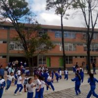 Estudiante crea falsa alarma de tiroteo para suspender las clases