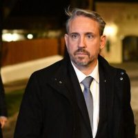 Denuncian que esposa de diputado obtuvo subsidio para familias vulnerables