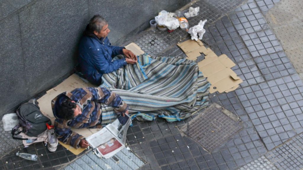 Aumentan los jóvenes y mujeres en situación de calle