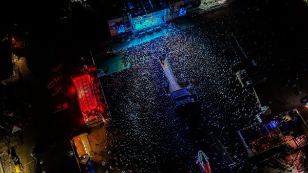 ¡Jack Johnson encabezará Surfestival 2027! máximo referente de la cultura surf llega a Pichilemu