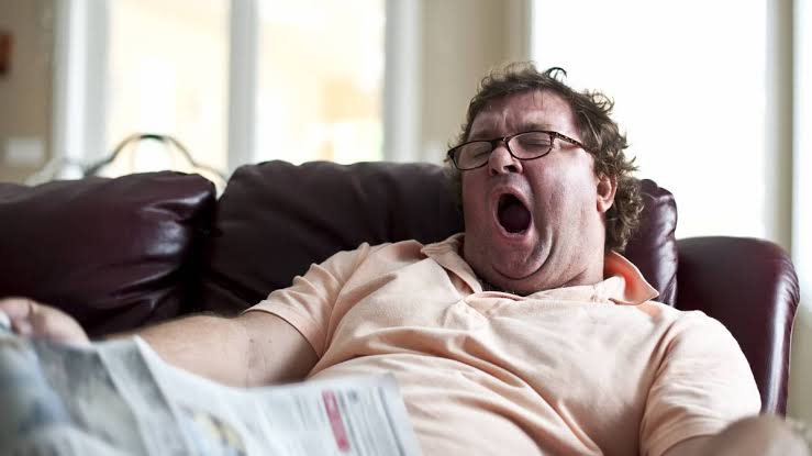 Después de los 30 aumenta el riesgo de dormirte viendo una película