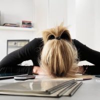 ¿Eres infeliz? En China una empresa te da el día libre si estás bajoneado