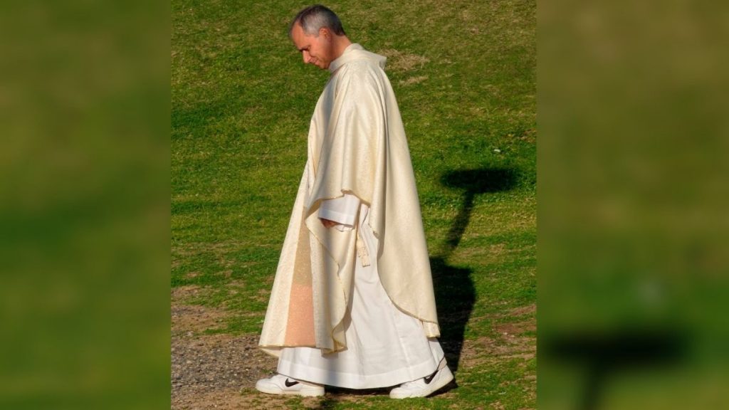El Papa sorprende: fue elegido entre los mejor vestidos del 2026