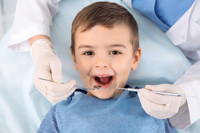 55% de los niños de primero básico en Chile tiene caries