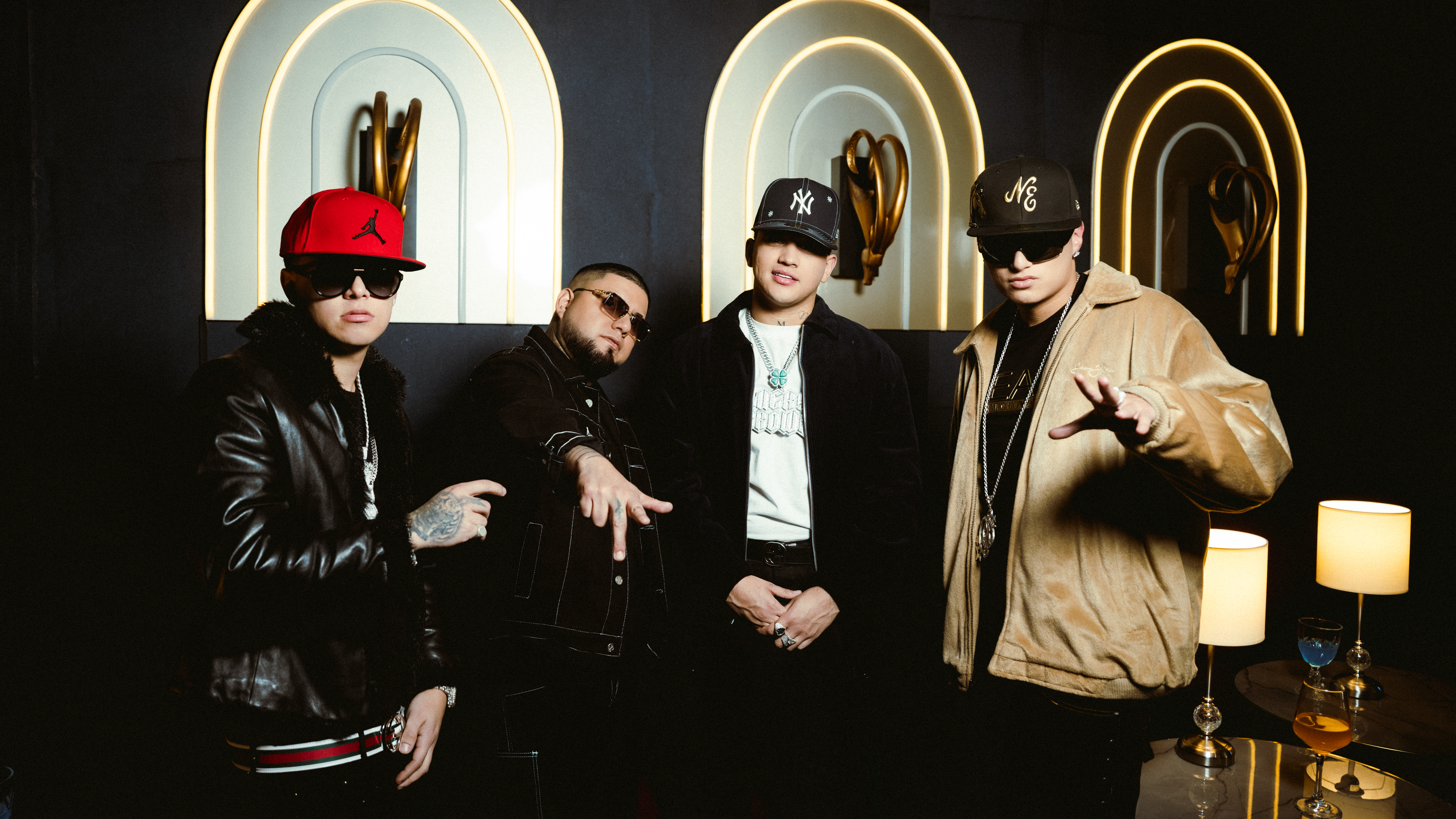 Fran C reúne a Sinaka, Lucky Brown y Kennat en “Entrando en Calor”