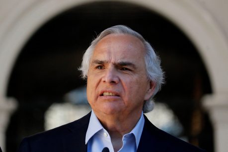 Cámara aprueba interpelación contra ministro Andrés Chadwick
