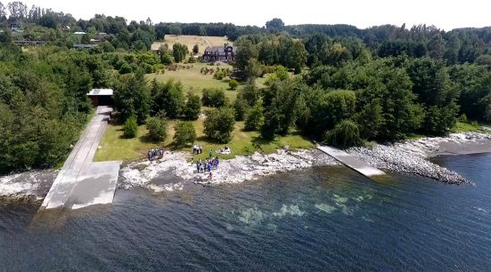Ministro de Bienes Nacionales confirma que mujeres expulsadas de Lago Ranco estaban en sector de uso público