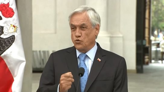 Sebastián Piñera evita respaldar a subsecretario Luis Castillo