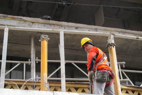 Modernización laboral: Gobierno propone indemnización de medio sueldo por año de servicio