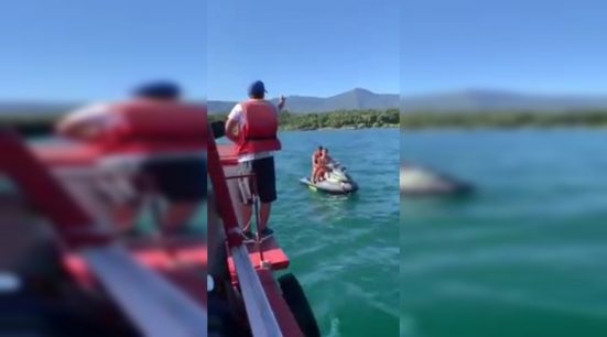 Denuncian a hombre intentando impedir el paso de turistas en el Lago Villarrica