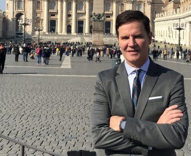 Juan Carlos Cruz y cumbre por abusos en la iglesia: Obispo Fernando Ramos es "un desastre"