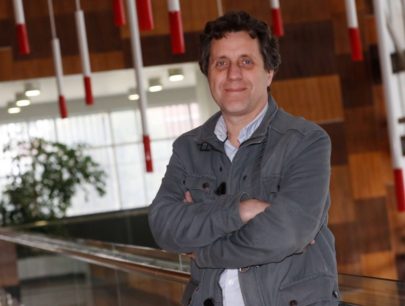 Mauricio Weibel, autor de "Traición a la Patria": "Este es un Ejército derrotado por la corrupción"