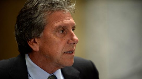 Gobierno "condena y rechaza" mal uso de gastos reservados por ex general Fuente-Alba