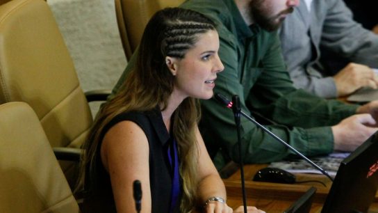 Diputada Maite Orsini tilda de "machistas" los comentarios tras accidente con Jorge Brito en Colombia