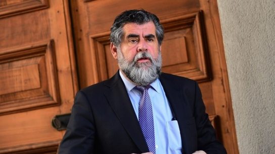 Gobierno recopilará antecedentes de supuesta compra de terrenos mapuche por parte de subsecretario Ubilla