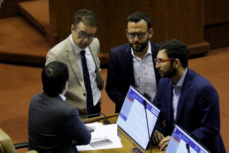 Presidencia de la Cámara: DC rechaza condicioness para lograr acuerdo con el Frente Amplio