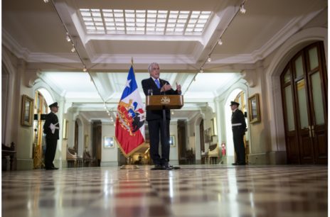 Presidente Piñera se refirió a cambio de medidores de electricidad: "El usuario lo paga todo"
