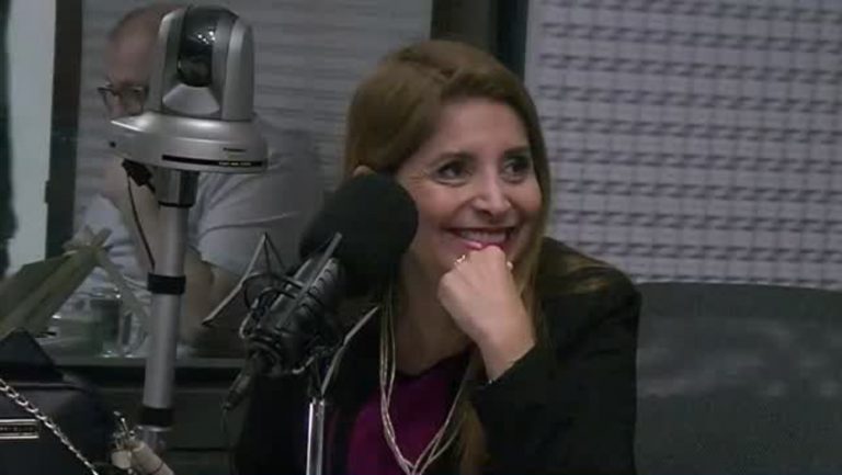Pamela Gidi y la llegada del 5G: "La idea es que Chile salte al desarrollo y esto permite un crecimietno exponencial"