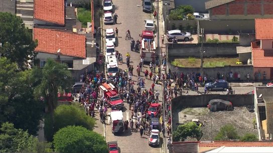 Tiroteo en escuela de Brasil deja al menos 10 muertos