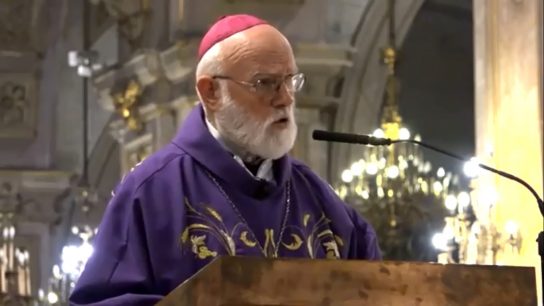Celestino Aós y situación de la iglesia en Chile: "No bastan retoques, necesitamos reformas profundas"