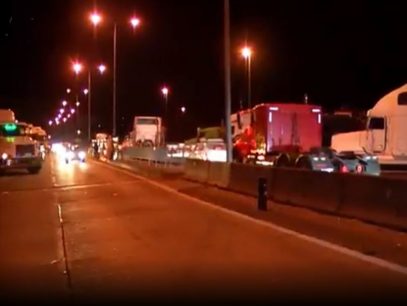 Gremio de camioneros de Valparaíso realizó manifestación en la Ruta 68