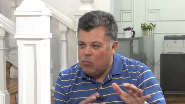 Cristián Riego y situación de Carlos Cardoen: "En Chile no veo un interés público legítimo"