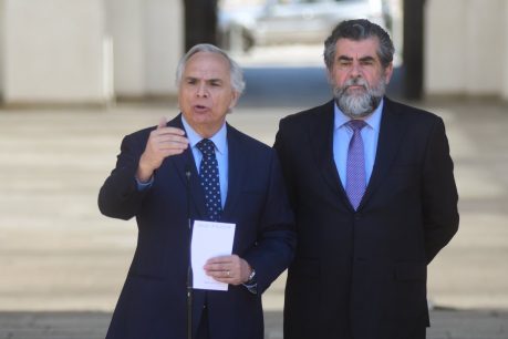 Gobierno condena envío de explosivo a presidente de Metro: Artefacto pudo "producir daños mayores"