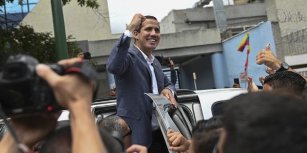 Juan Guaidó pide a sus seguidores que no desfallezcan en jornada de débiles protestas en Venezuela
