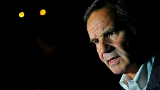 Andrés Allamand: "No me gustaron las palabras de Dobra Lusic sobre regular a la prensa"