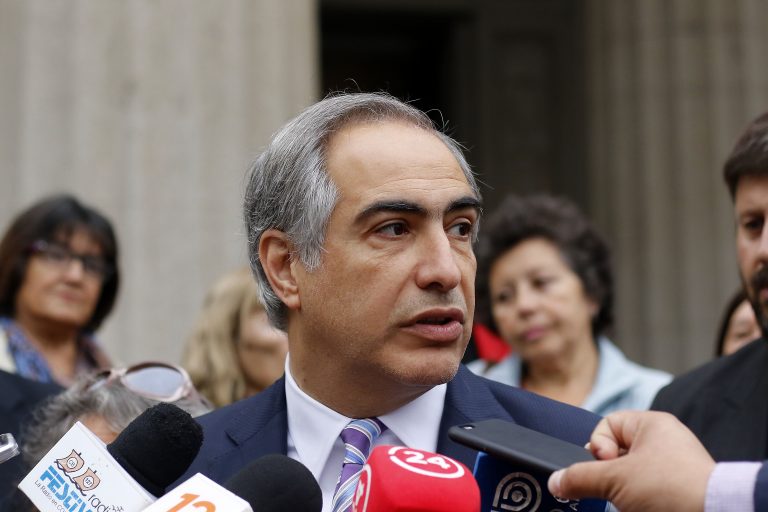 Chahuán y candidaturas presidenciales en Chile Vamos: Allamand "le falta el respeto al Presidente"