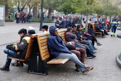 Desempleo en Chile alcanzó un 6,9% durante el trimestre febrero-abril