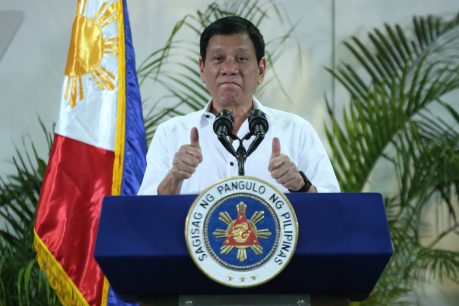 El Presidente de Filipinas aseguró haberse "curado de ser gay"