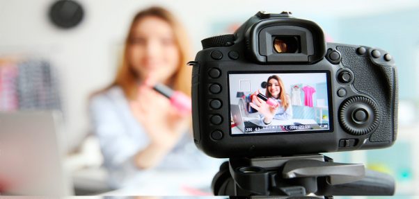 Impuestos Internos indaga el funcionamiento del negocio de los influencers en Chile