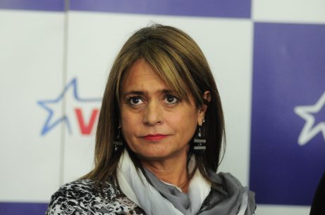 Van Rysselberghe criticó a ministra Valdés por monumento al MIR: "Uno gobierna por convicciones y no por conveniencia"