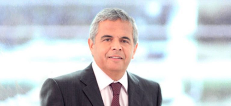 Ricardo Escobar y RT de Bachelet: "Metieron 300 páginas ininteligibles al Congreso y a partir de ahí se hicieron negociaciones"