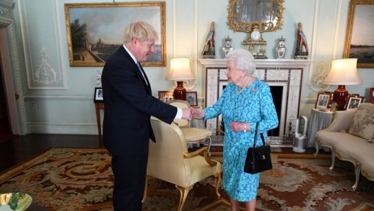 Reino Unido: Boris Johnson se convierte oficialmente en Primer Ministro